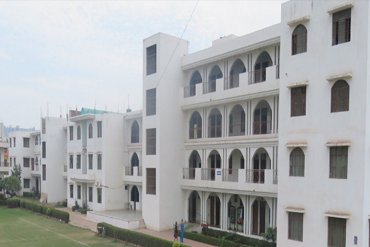 https://cache.careers360.mobi/media/colleges/social-media/media-gallery/41364/2021/11/5/Campus View of Veena Vadini College of Management Gwalior_Campus-View.png